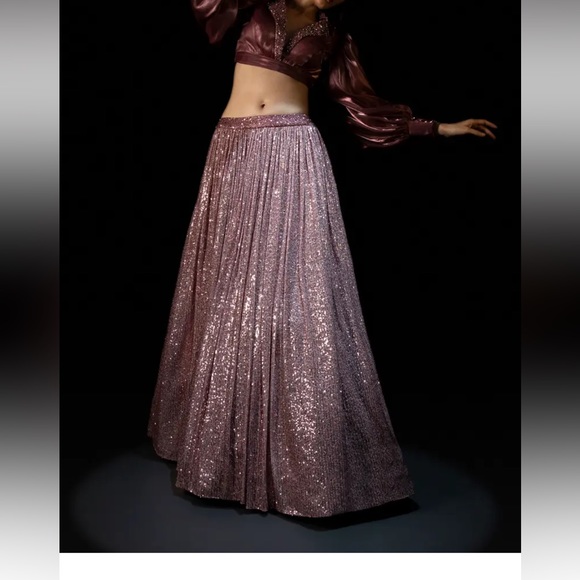 Rose vintage lehenga - Picture 3 of 7